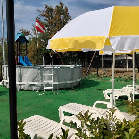 Villaggio Degli Angeli Scerne Pineto Екстер'єр фото