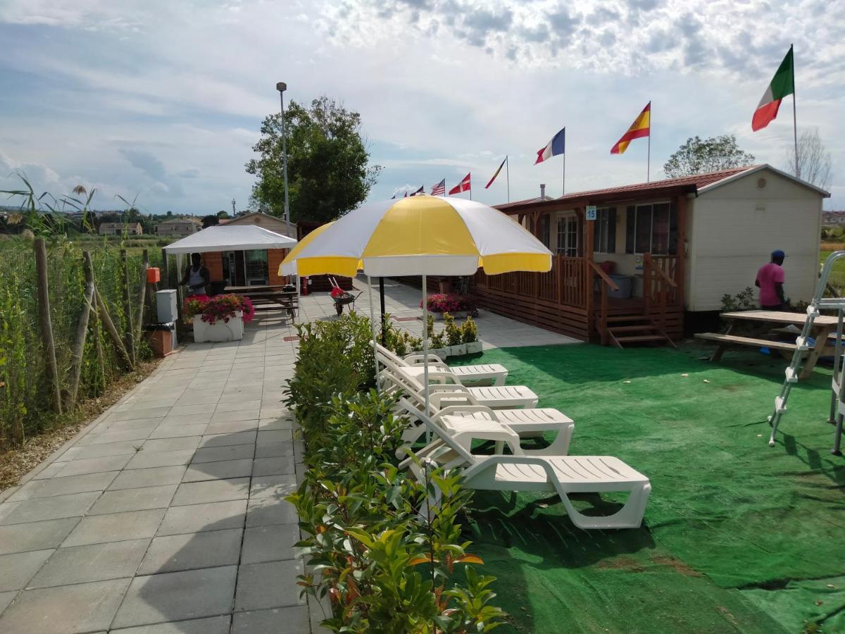 Villaggio Degli Angeli Scerne Pineto Екстер'єр фото